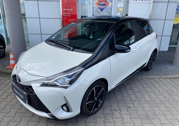 Toyota Yaris cena 61500 przebieg: 50854, rok produkcji 2018 z Kudowa-Zdrój małe 191